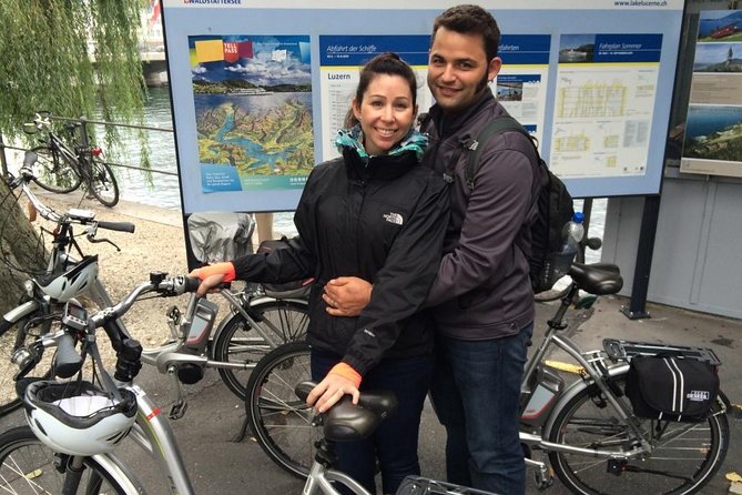 Panoramic E-Bike Tour with a Lake Cruise - Hohle Gasse and the William Tell story