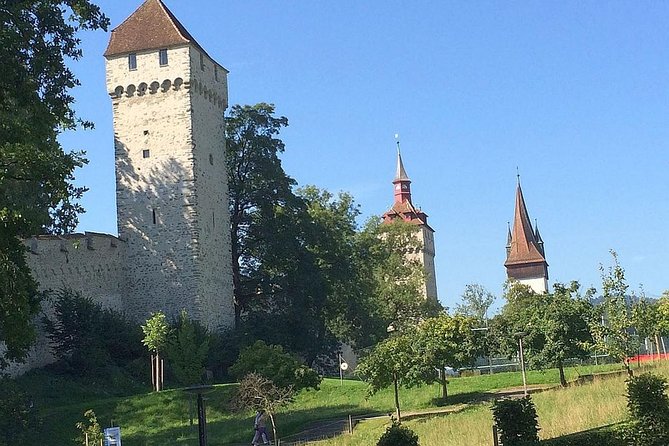 Private Classic Lucerne City Walk - Bourbaki Panorama and the Lion Monument
