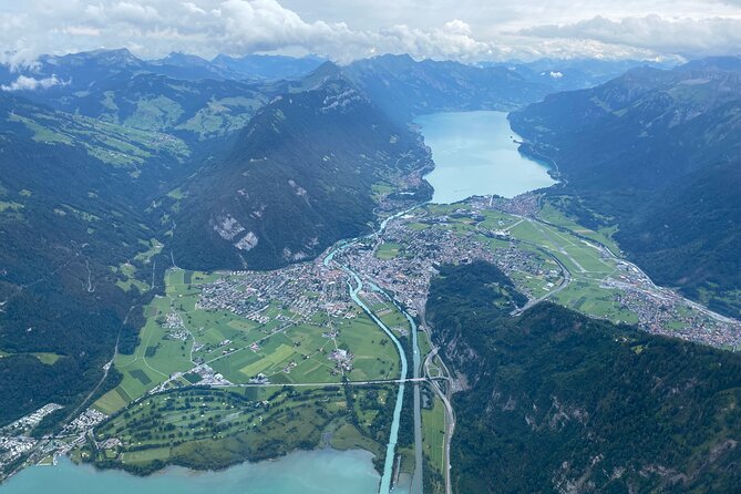 Private helicopter tour to the Swiss Alps - see the Eiger, Monch and Jungfrau - Lake Thun from the cockpit