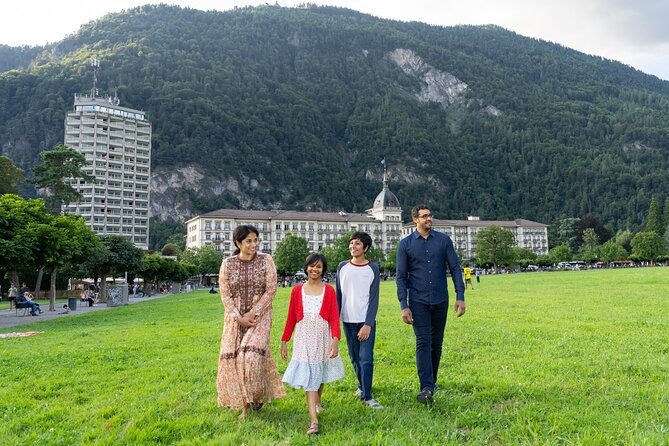 Private Photoshoot in Interlaken and Lake Thun - More than 120 images is the real value