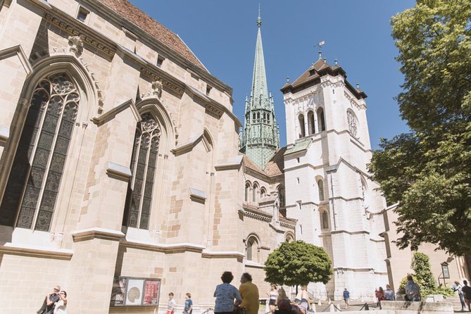 Private Tour : The best of Geneva city tour - Price, group size, and overall value