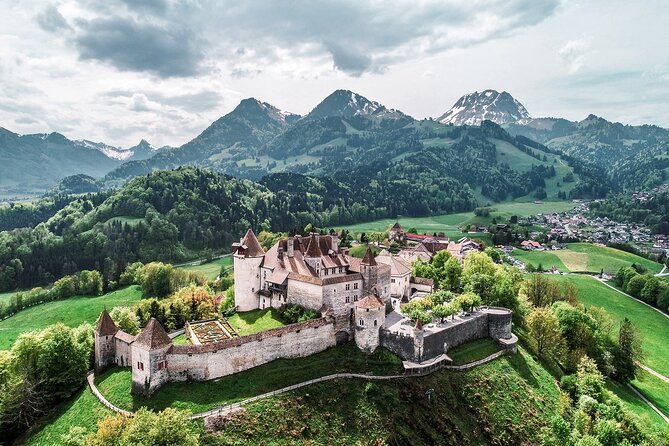 Private Tour to Gruyères, Chocolate & Cheese Factory from Geneva - The short drive from Broc to the cheese country