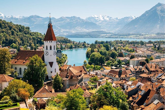 Private Tour to Swiss Capital, Castles & Lakes by Car from Zurich - Brienz and the return through the Bernese Oberland