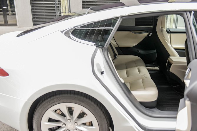 Private transfer from Interlaken to Zurich Airport - The hotel-lobby meeting in Interlaken