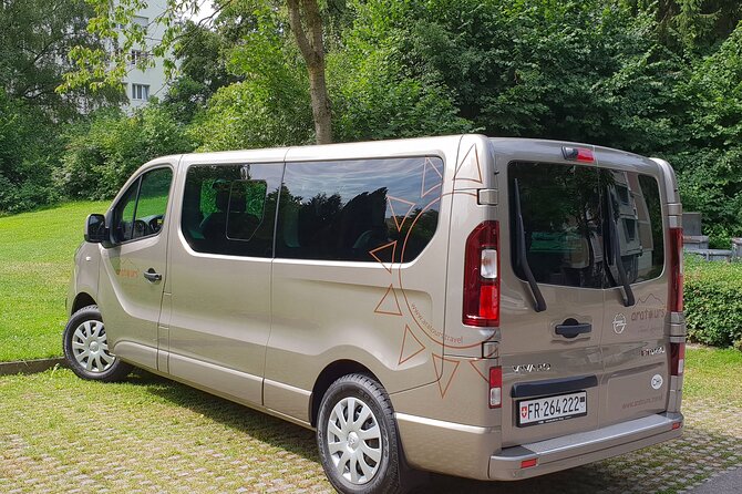 Private transfer from Lucerne to Zurich Airport - Why a private car can beat the train