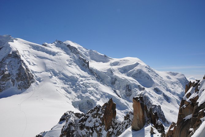 Private Transport to Chamonix from Geneva with driver-guide - Free time in Chamonix town