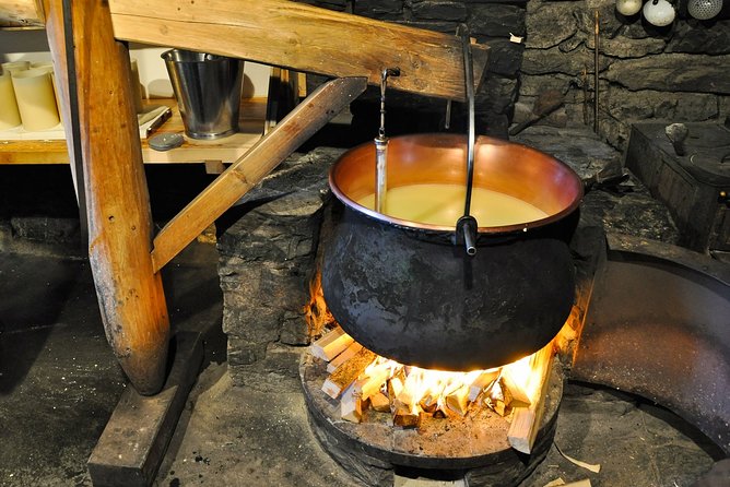 Private Trip from Geneva to Gruyeres: Cheese & Chocolate Tasting - Gruyères village, the market, and a proper Swiss lunch