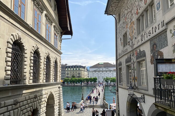 Revealing Lucerne: Self-Guided Audio City Tour - Nölli Tower points toward the Musegg Wall