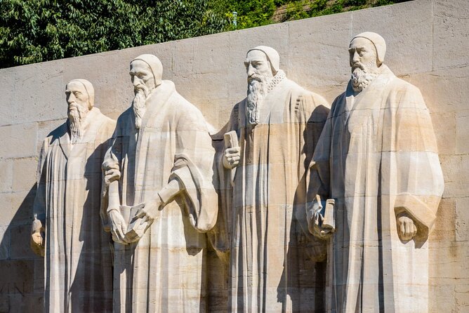 Self-Guided Audio Tour to the Many Faces of Geneva - St. Pierre Cathedral, Jeremiah, and the stone bench