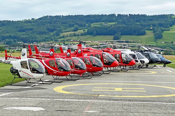 Swiss Capital city helicopter sightseeing tour - the ideal flight to see Berne - Looking toward Bern’s local mountain