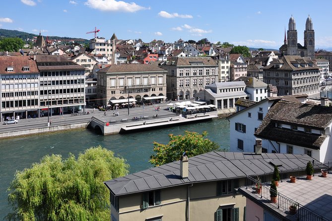 The Best of Zurich Including Panoramic Views in a Small Group Walking Tour - Key points at a glance