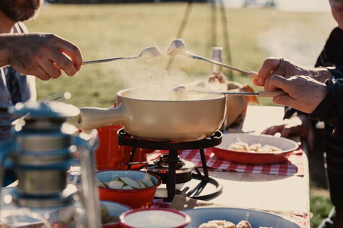 The best Sunset hike with Cheese Fondue - Weather, cancellations, and what to pack