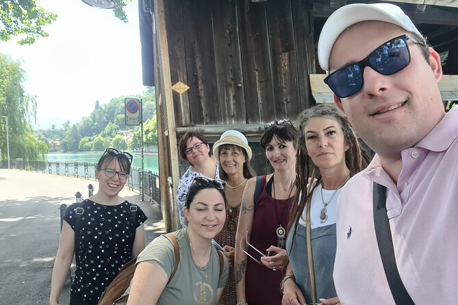 Thun Scavenger Hunt and Sights Self-Guided Tour - The photo tasks keep the pace lively