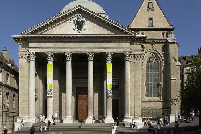 Unusual Audio Tour of Geneva - Cannons and mosaics at the former arsenal
