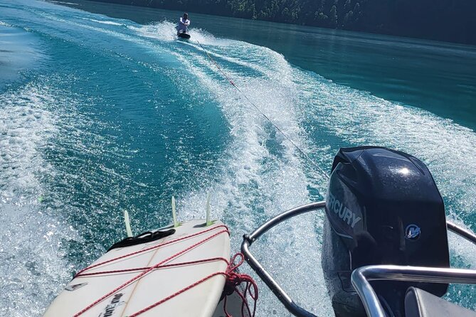 Wakeboarding Lake Zurich - afternoon ! - Equipment, comfort, and what you need to bring