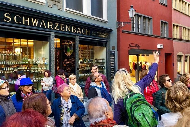 Walking tour of Zurich - your first overview of the city (Private Tour) - Along the Limmat for a sense of the city