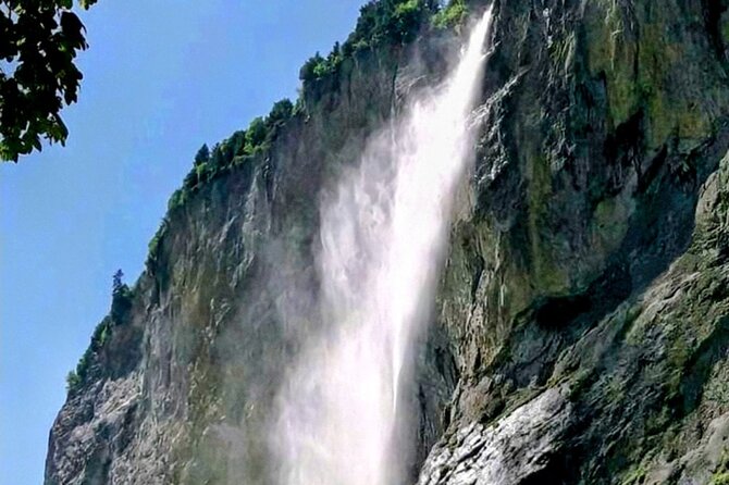 Waterfall Lauterbrunnen CLOY Pier Iseltwald Interlaken Private - A fast route through Interlaken country