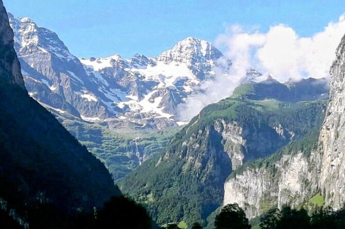Waterfall Lauterbrunnen CLOY Pier Iseltwald Interlaken Private - Returning through Interlaken