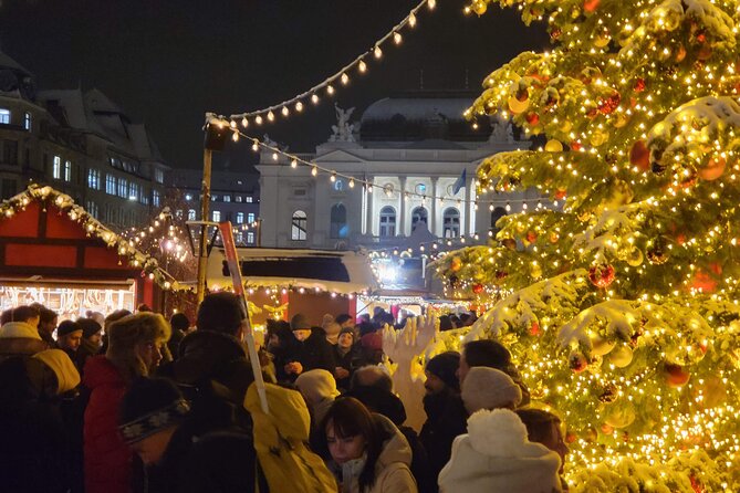 Zurich Christmas Market Tour - Münsterhof and locally focused Zurich products