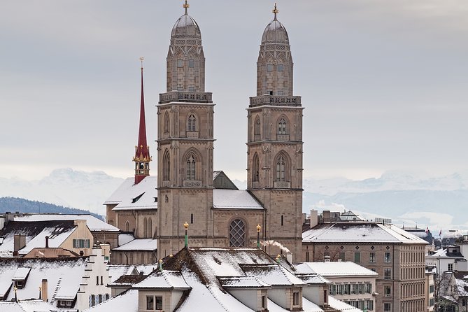 Zurich City, Lake Cruise and Chocolate (Private Tour) - A short cruise on Lake Zurich