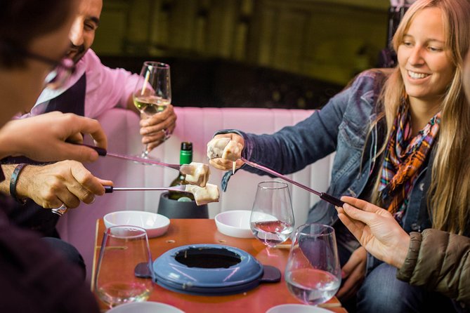 Zurich eTukTuk Private Tour - with Cheese Fondue and Wine - Starting near Zurich Central Station