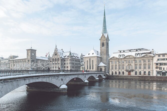 Zurich Highlights City Tour with Optional FIFA Museum Ticket - Comfort, group size, and the bus experience