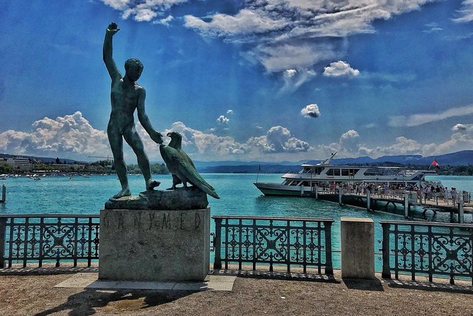 Zurich Highlights In A 2+ Hour Walking Tour Including Panoramic Views - Grossmünster brings the panoramic payoff