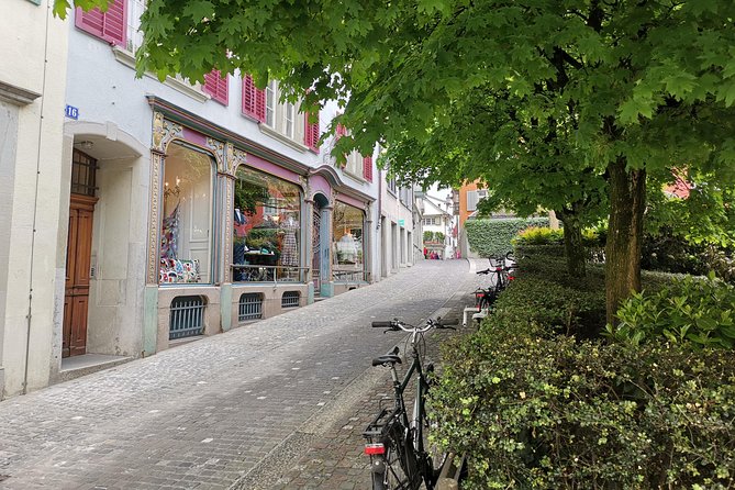 Zürich Historic District Tour - Fraumünster and the Chagall windows