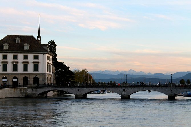 Zurich Like a Local: Customized Private Tour - What the local perspective can add