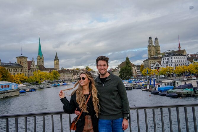 Zurich: Private City Walking Tour with Polybahn Ride - A warm drink at Felix Café am Bellevue