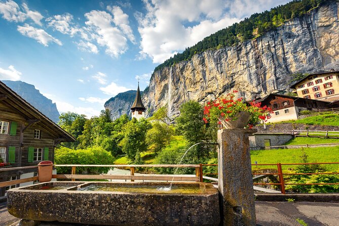 Zurich: Private Daytrip to Swiss Villages(Interlaken-Grindelwald) - What this Zurich day trip is really offering