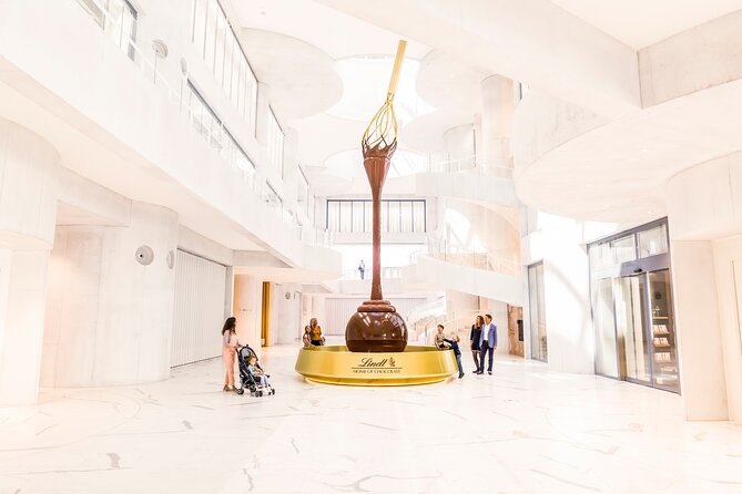 Zurich Sights: Cruise, Lindt Chocolate and optional FIFA Ticket - A Fast, Well-Packed Introduction to Zurich