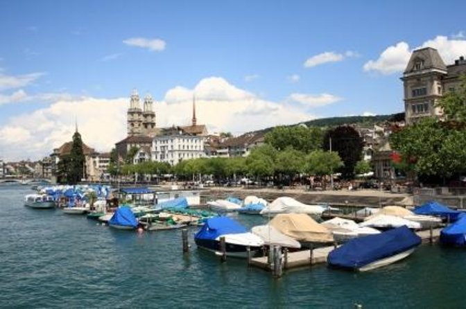 Zurich Sights: Cruise, Lindt Chocolate and optional FIFA Ticket - Walking from the Lake to Lindt Home of Chocolate