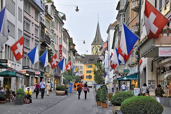 Zurich Small-Group Walking Tour Including a Lake Cruise - A high view before Zurich’s streets